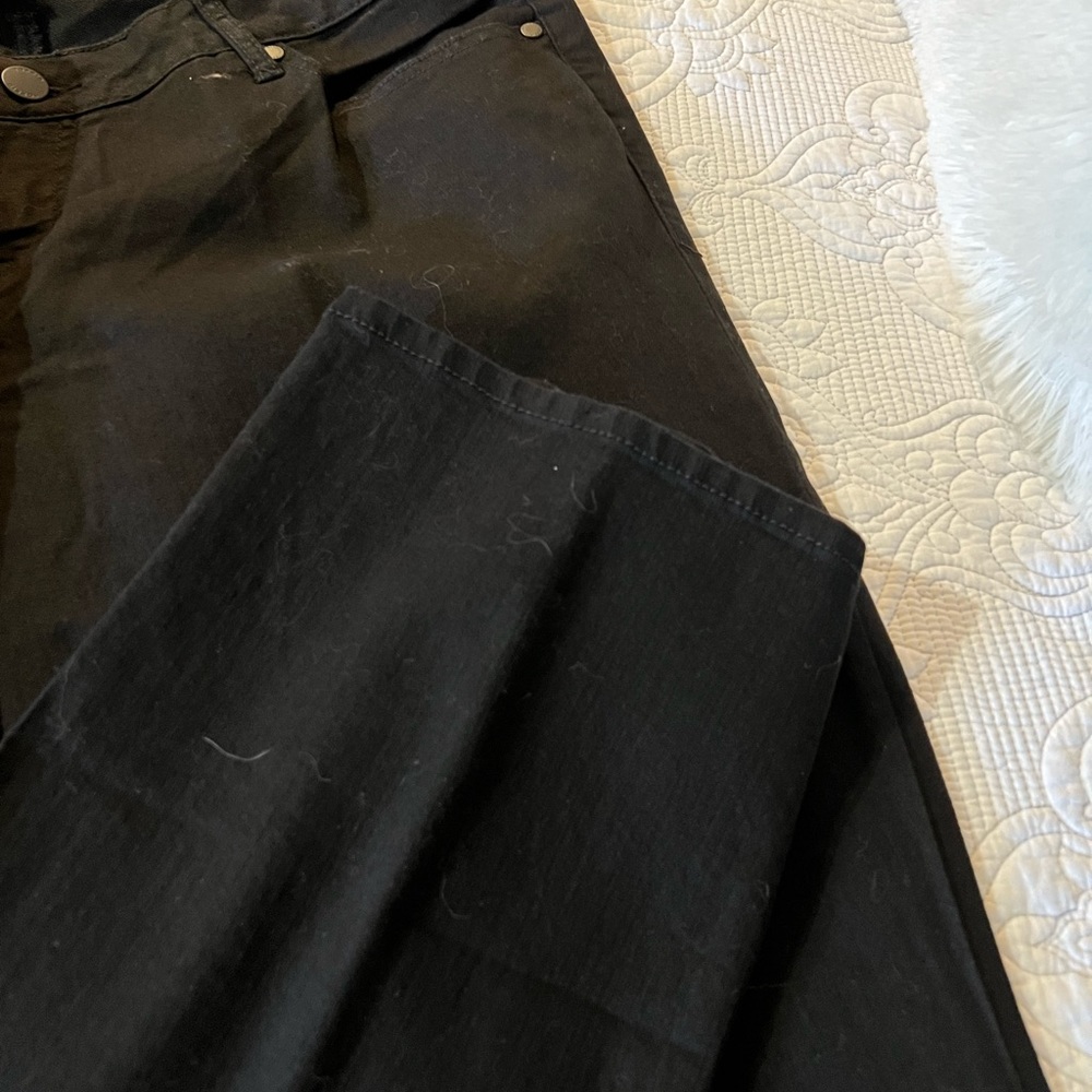 TORRID Black Skinny Jeans
